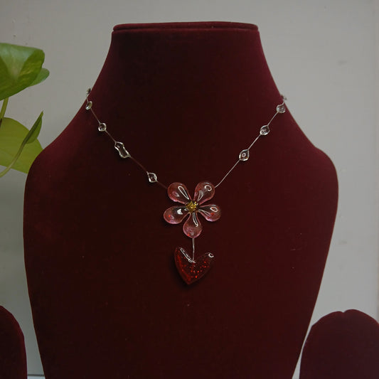 The "Heart’s Bloom" Pendant Necklace for your Dear